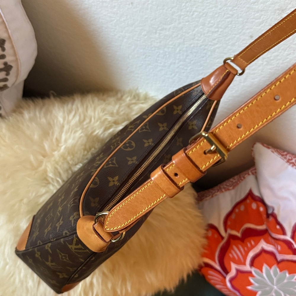 Louis Vuitton Boulogne Monogram Excellent Vintage 2003 - Picture 9 of 17